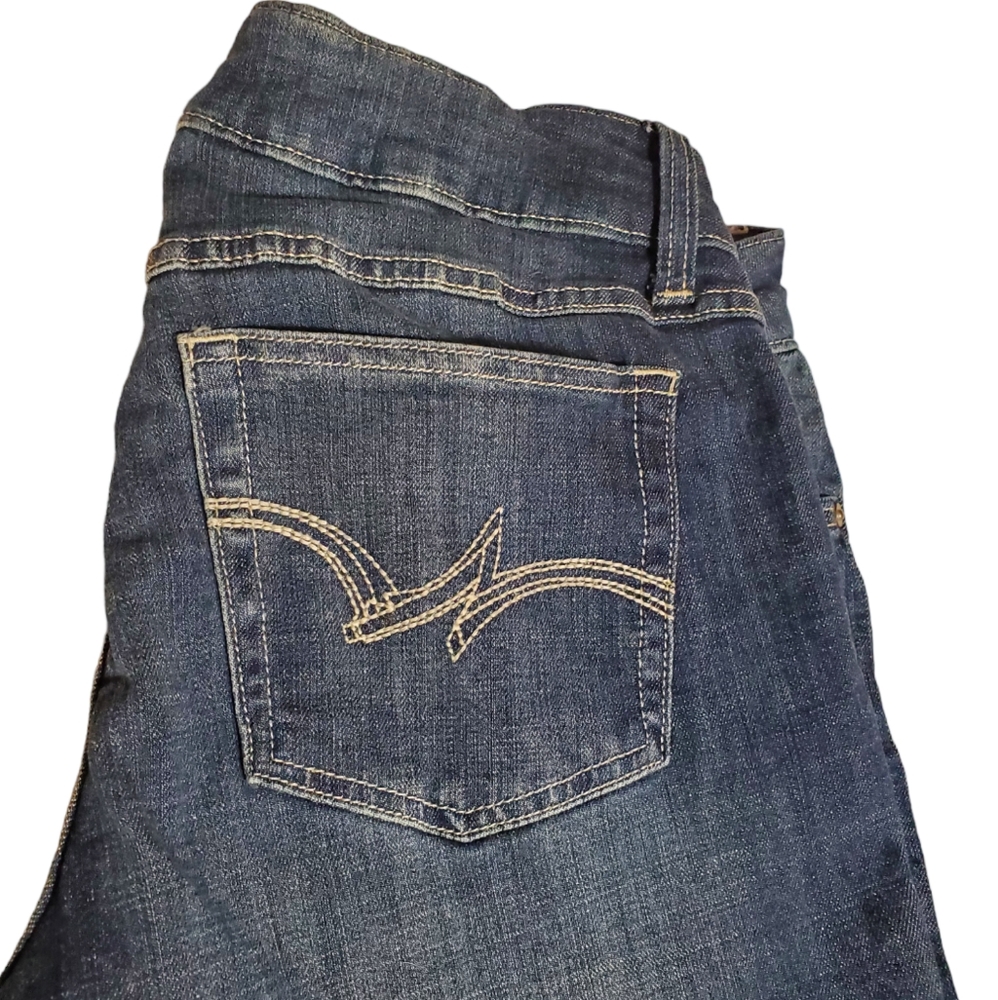 Wrangler Jeans - Picture 3 of 6